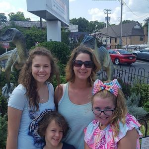 Meet your Posher, Kayce